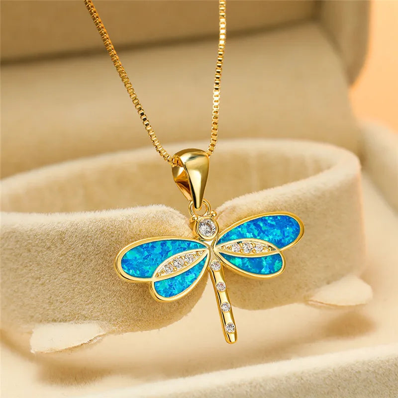 Stylish Dragonfly Pendant